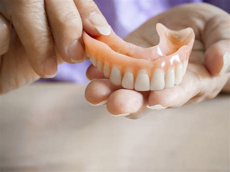 40 Facts About Dentures - Facts.net