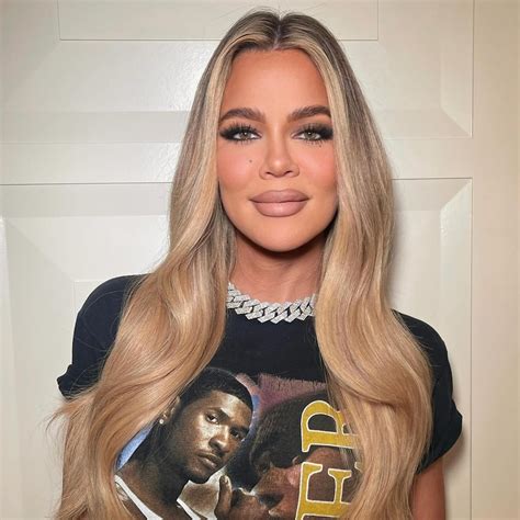 Khloe Kardashian Is Back to Full Brunette With New Hair Transformation