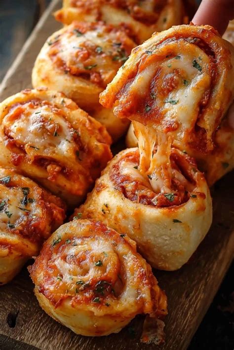 High Protein and Low Calorie Pepperoni Pizza Rolls: 7 Guilt-Free ...