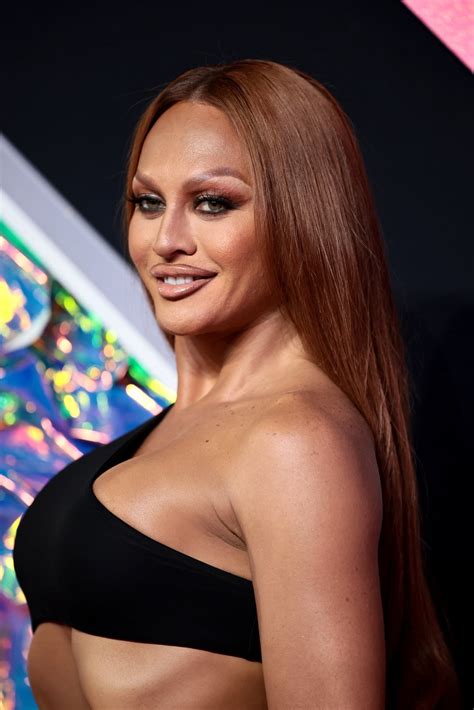 Sasha Colby at the VMAs 👑 : r/rupaulsdragrace