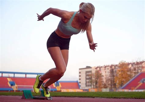 Average 400m Time By Age and Gender (And Tips to Outrun the Clock)