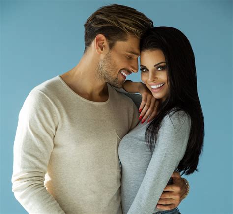 This Hot Older Cougar Seduced Me!