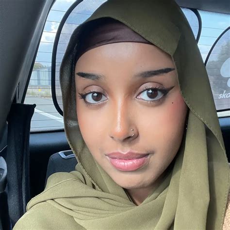 Drew Barrymore's sexuality as she revealed she is not straight