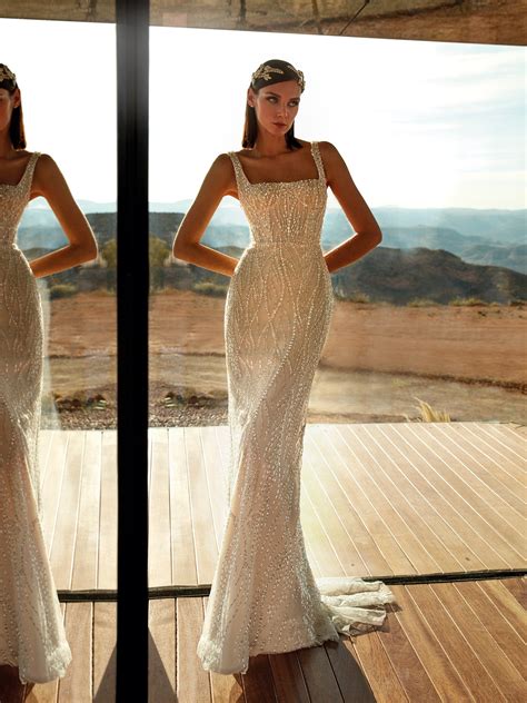 Square neck sheath wedding dress 60 photos - Astyledwedding.com