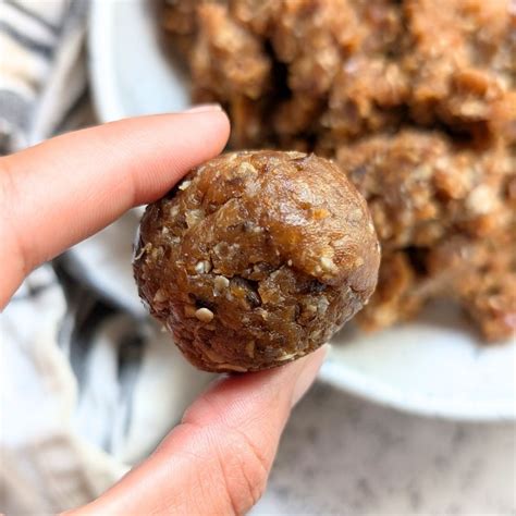 Low Sodium Peanut Butter Oat Balls - Low So Recipes