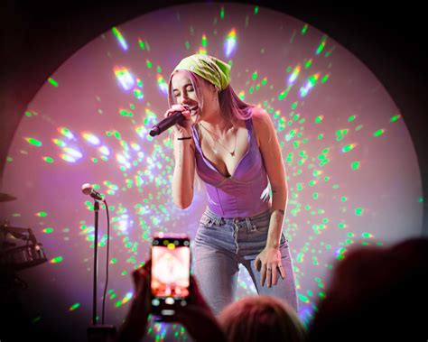 Olivia O Lovely Porn Videos