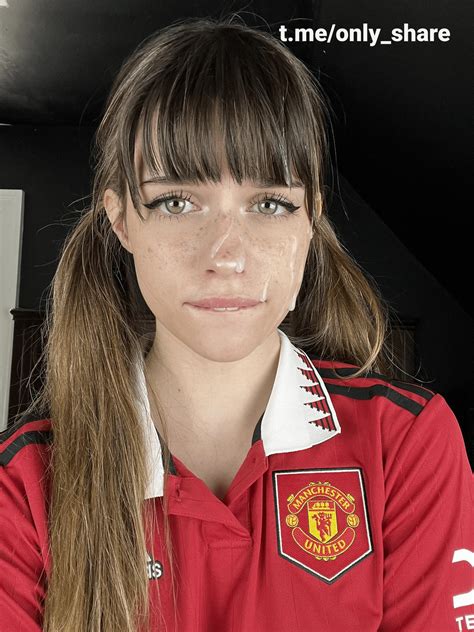 I cum on my girlfriend's beautiful hair! : r/CumInHair