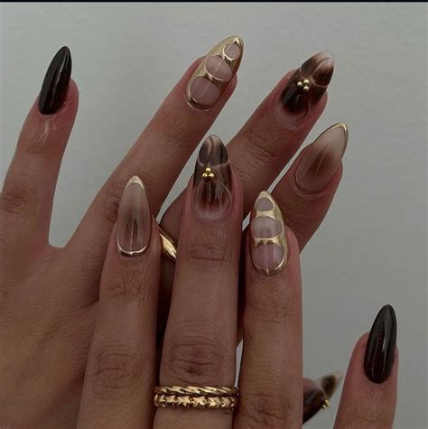 2024 Almond-Shaped Brown Autumn Element Press-On Nails | Buy False ...