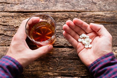 Mixing Alcohol and Zoloft: Can You Drink on Zoloft? | NABH