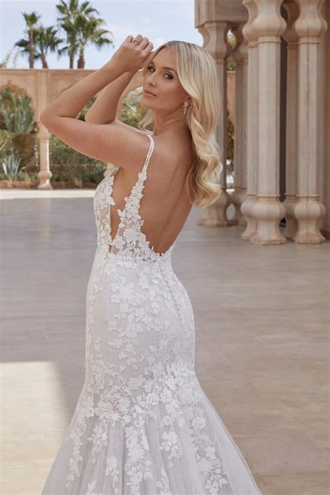44434: Lace Trumpet Gown with V-Side Cutouts and Low V-Back | Sincerity Bridal