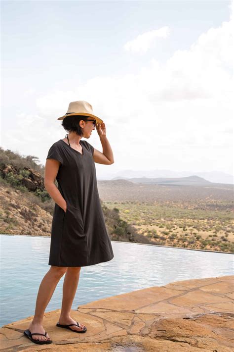 What to Wear on a Safari - Practical Outfit Ideas for Women & Men