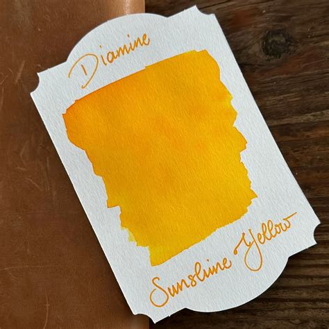 Diamine Sunshine Yellow - 30ml Bottled Ink | Galen Leather