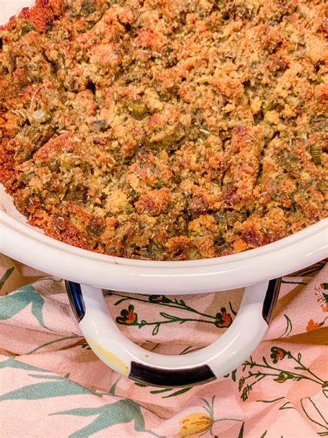Old Fashioned Southern Sage Cornbread Dressing Recipe Soul Food ...