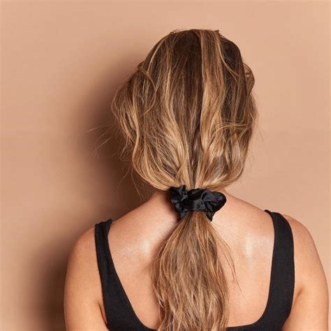 Cover Up Greasy Hair at Cindy Ehrhardt blog