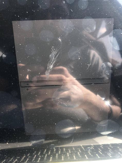 keyboard - MacBook Pro strange white screen upon rebooting mouse and ...