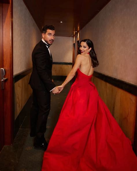 Verónica Díaz deslumbra en los Goya 2025 con un look ‘Made in Bierzo’ diseñado por Silvia ...