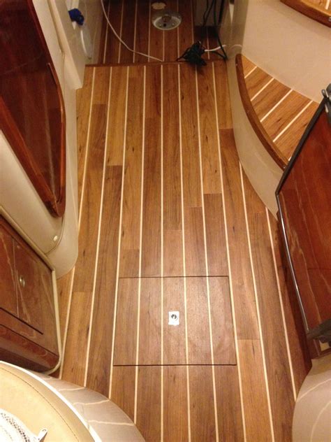 Boat Interior Flooring - JohnnieMiesner