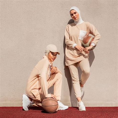 7 Modest Gym Clothes To Look Sporty While Working Out