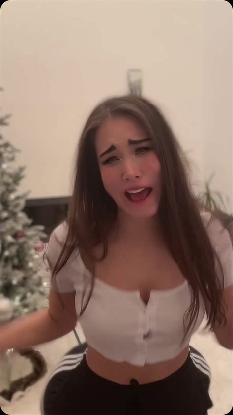 Jen Foxx | Extinct Animals Caught on Camera 😱 | Instagram