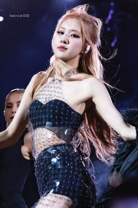 Rosé (BLACKPINK) - "Bông hồng nước Úc" tỏa sáng