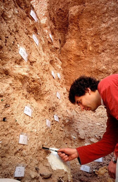 How archaeologists determine the date of ancient sites and artifacts ...
