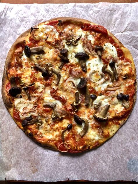 Ultimate Thin-Crust 00 Flour Pizza Dough Recipe - Biting at the Bits