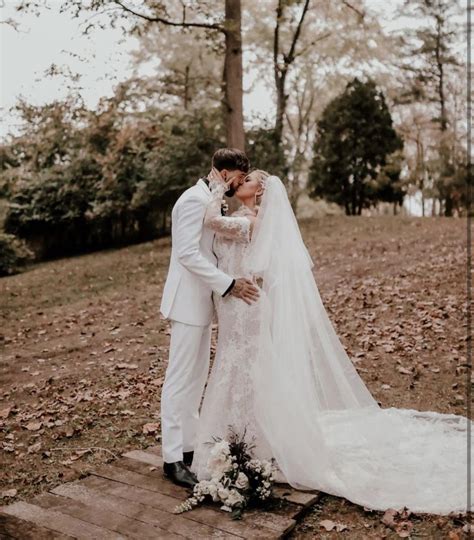 Jade just shared some wedding photos on ig. Here's some of them : r ...