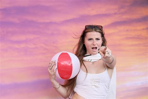 Lana Del Rey kündigt Country-Album STOVE für Januar 2026 an