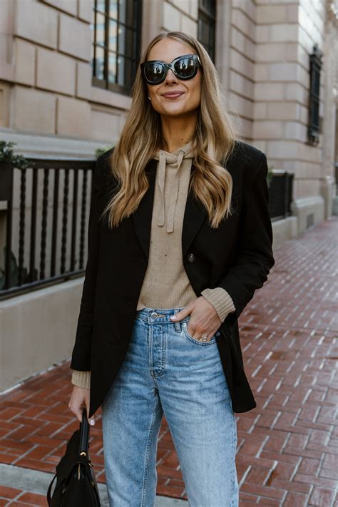 My Go-To Outfit: A Blazer, Hoodie, Jeans & Sneakers - Fashion Jackson