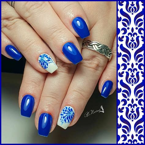 50 Stunning Designs for Navy Blue and White Nails Fit For Royalty ...