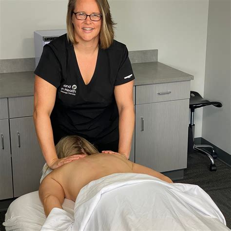 Hand In Health Massage Therapy (Syracuse) - Alles wat u moet weten ...