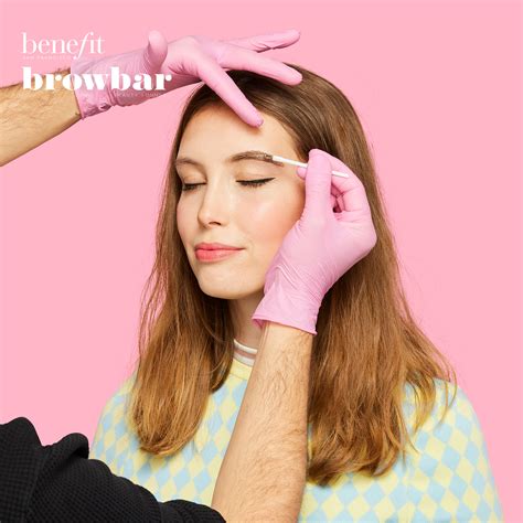 Benefit Cosmetics BrowBar Douglas Regensburg • Regensburg, Weichser Weg ...