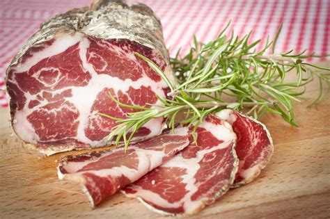 What Is Coppa Capicola at Marilyn Pierre blog