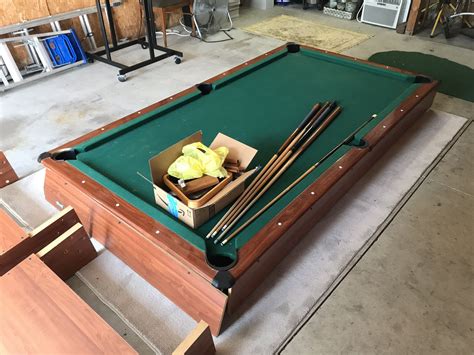 Champion Mizerak Pool Table