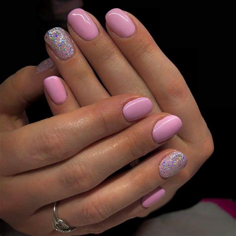 Light Pink Sparkly Nails