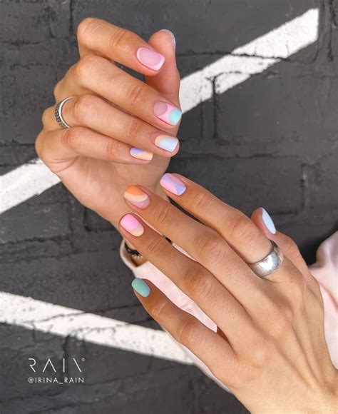 abstract minimal pastel nails | Nail art, Neutral nails, Chic nails