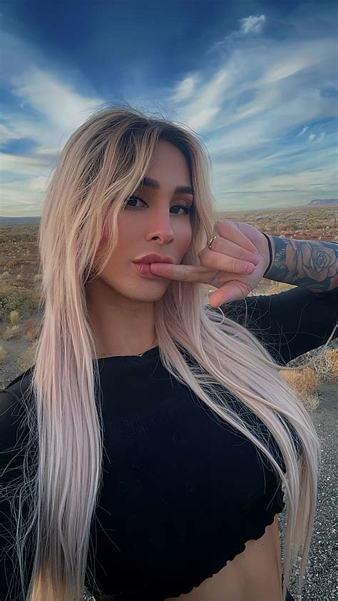 (+1) 832-681-0189 | Bella Aurora | Transsexual Escort | TSescorts