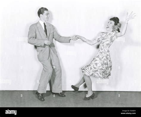 Swing dance 1940s hi-res stock photography and images - Alamy