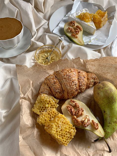 Can You Freeze Pears - A Complete Guide to Freezing Pears