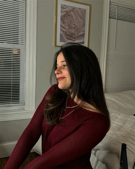 Chloe Belle | bos treating us so well | Instagram