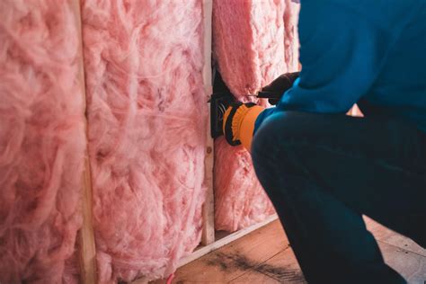What Is R-19 Insulation Used For? | Storables