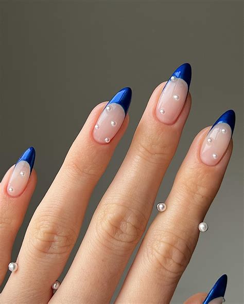 23+ Classy Almond Blue Nails for A Chic 2024 - DrExplains
