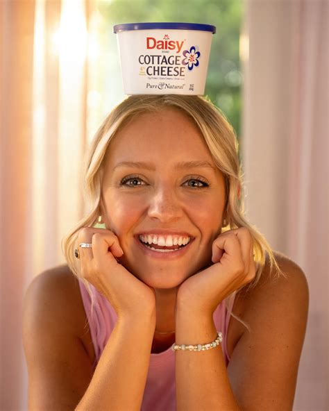 Daisy Kent | @daisybrand sour cream & strawberries?? Who am I? # ...