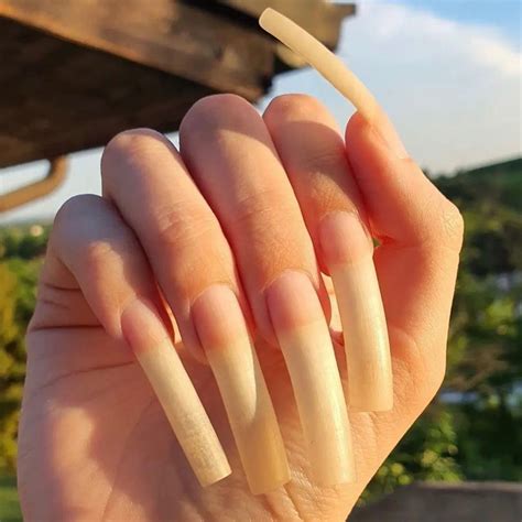 Pin by MJ on long natural nails | Long natural nails, Long acrylic ...