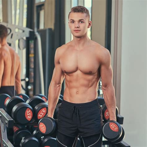 10 Effective Exercises For Pec Major Muscles - Workout Guru