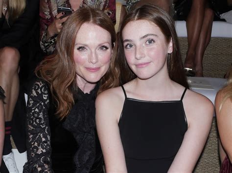 Julianne Moore's Twinning Moments With Her Daughter Liv Freundlich