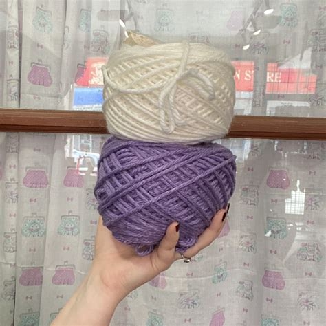 Tips on unwinding a skein of yarn with a ball winder and swift - Baaad ...