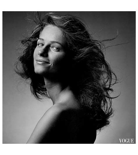 Charlotte Rampling nude | Portret, Zwart wit, Kapsels