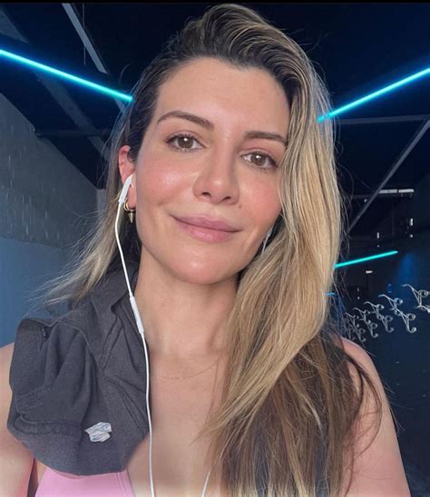 Nasim Pedrad Plastica No Nariz Season 2 🔥 It’s Free And It’s