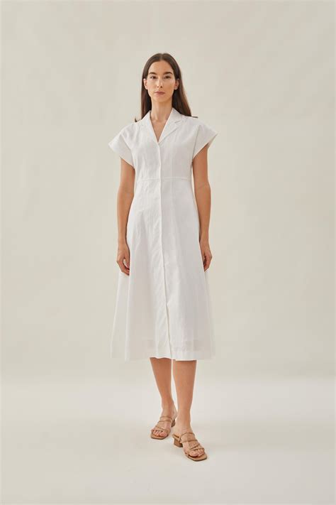 Linen Collared Midi Dress in White